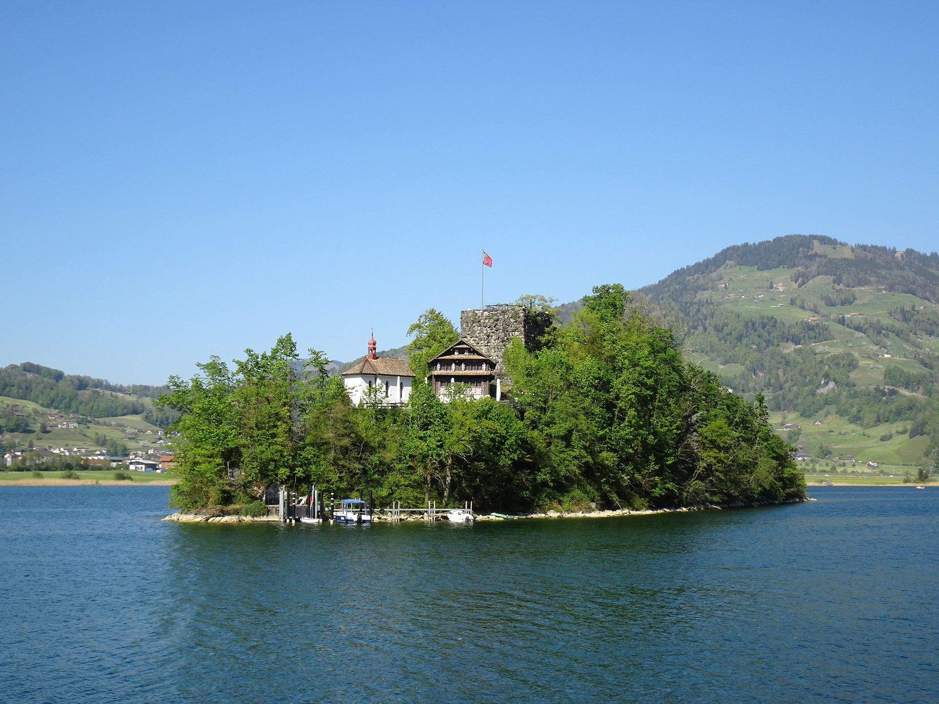 Schwanau Island, Schwyz